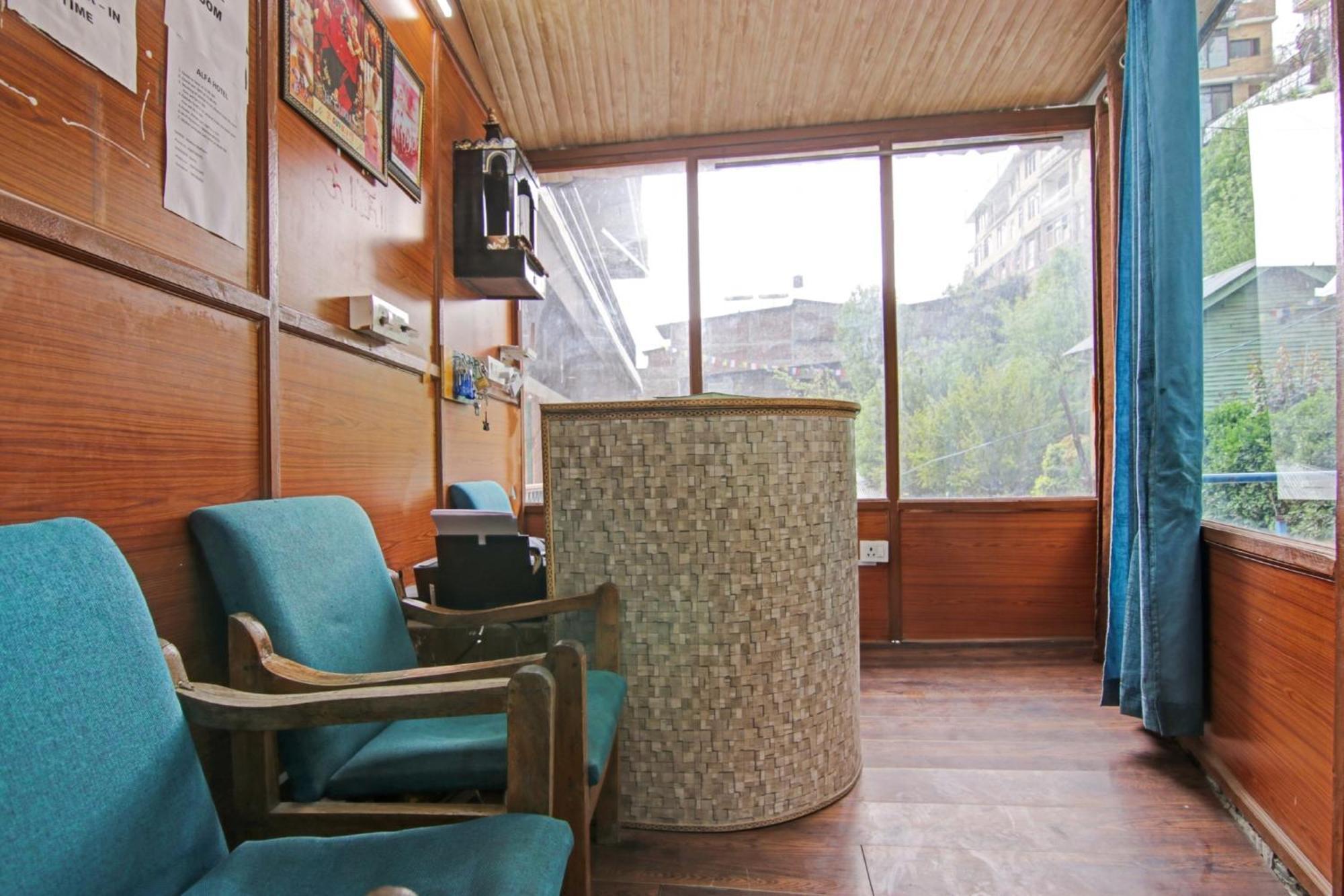 Hotel O Alfa Manāli Esterno foto