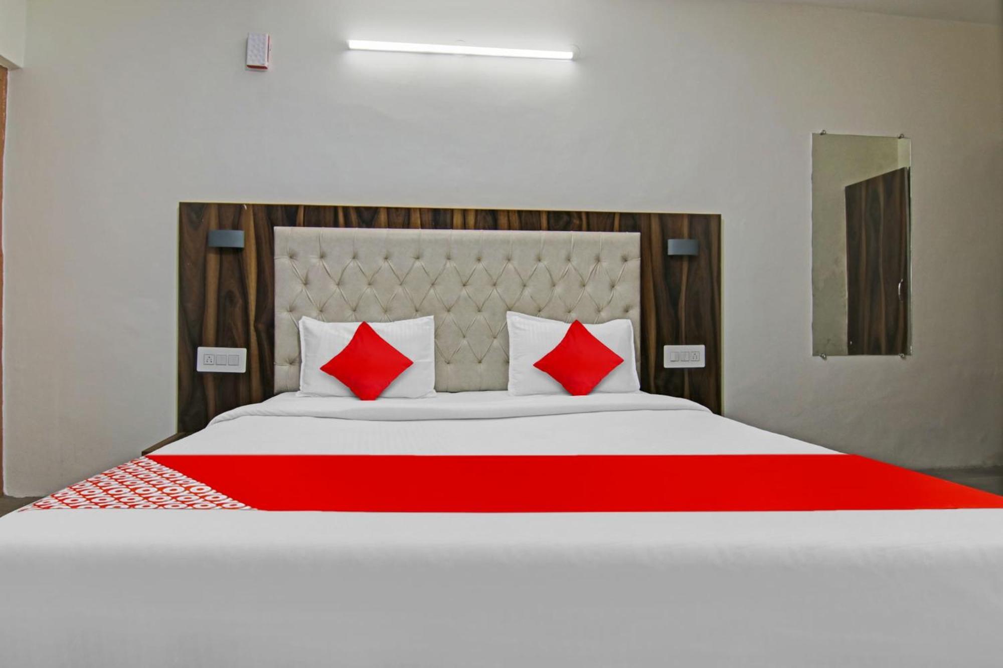 Hotel O Alfa Manāli Esterno foto